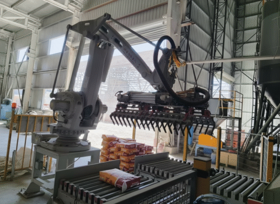 robot xếp pallet hai dòng hai móng kẹp